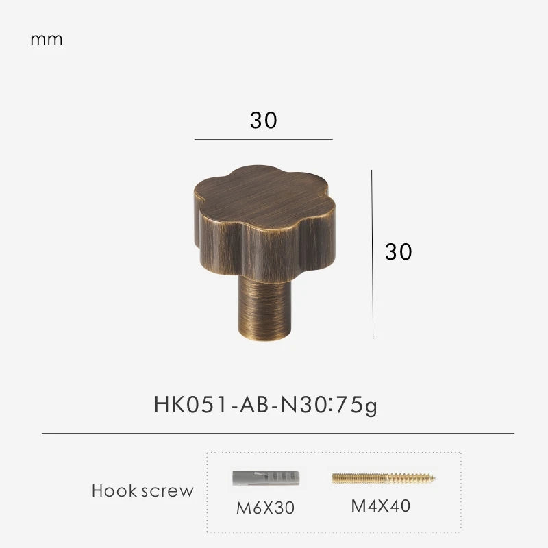 Antique brass flower cabinet knob 30mm with measurements on a white background.