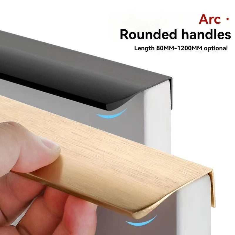 Gold invisible aluminum edge pull handle being held with text about arc-shaped rounded handles and length options.