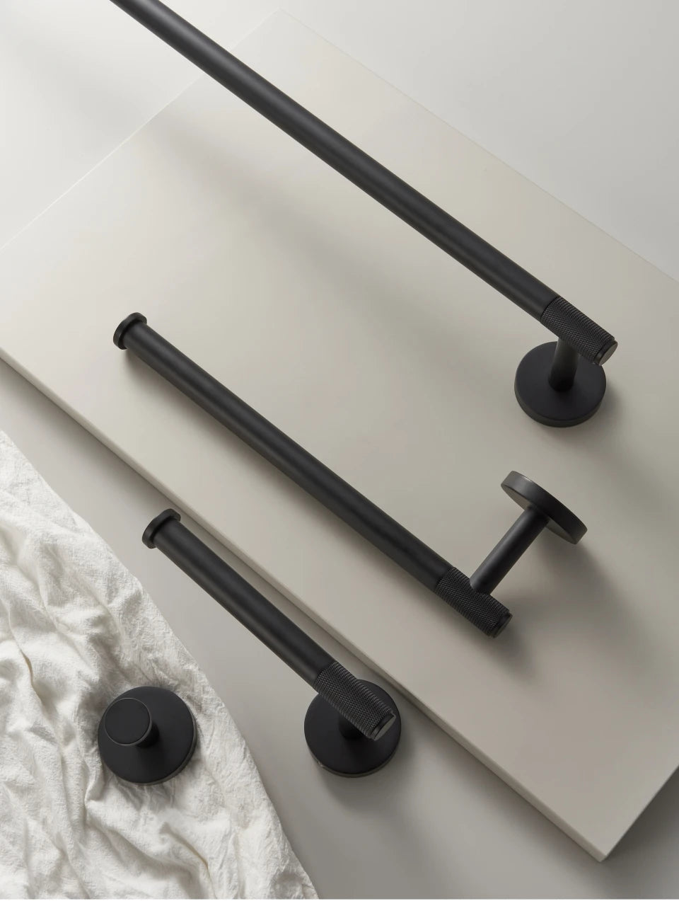 Brass Knurled Bathroom Accessories – Towel Bar, Hooks & Roll Holder Set