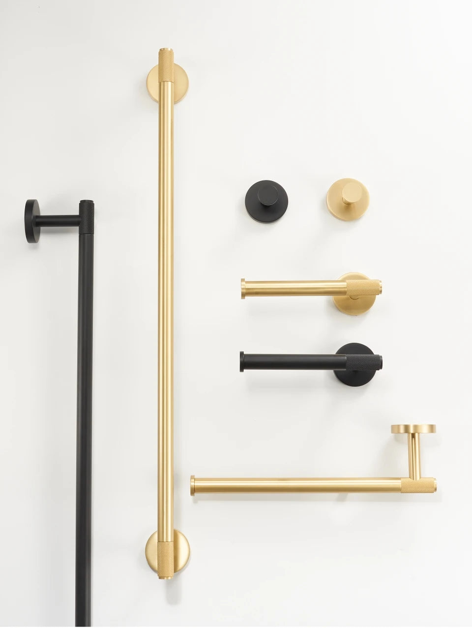 Brass Knurled Bathroom Accessories – Towel Bar, Hooks & Roll Holder Set