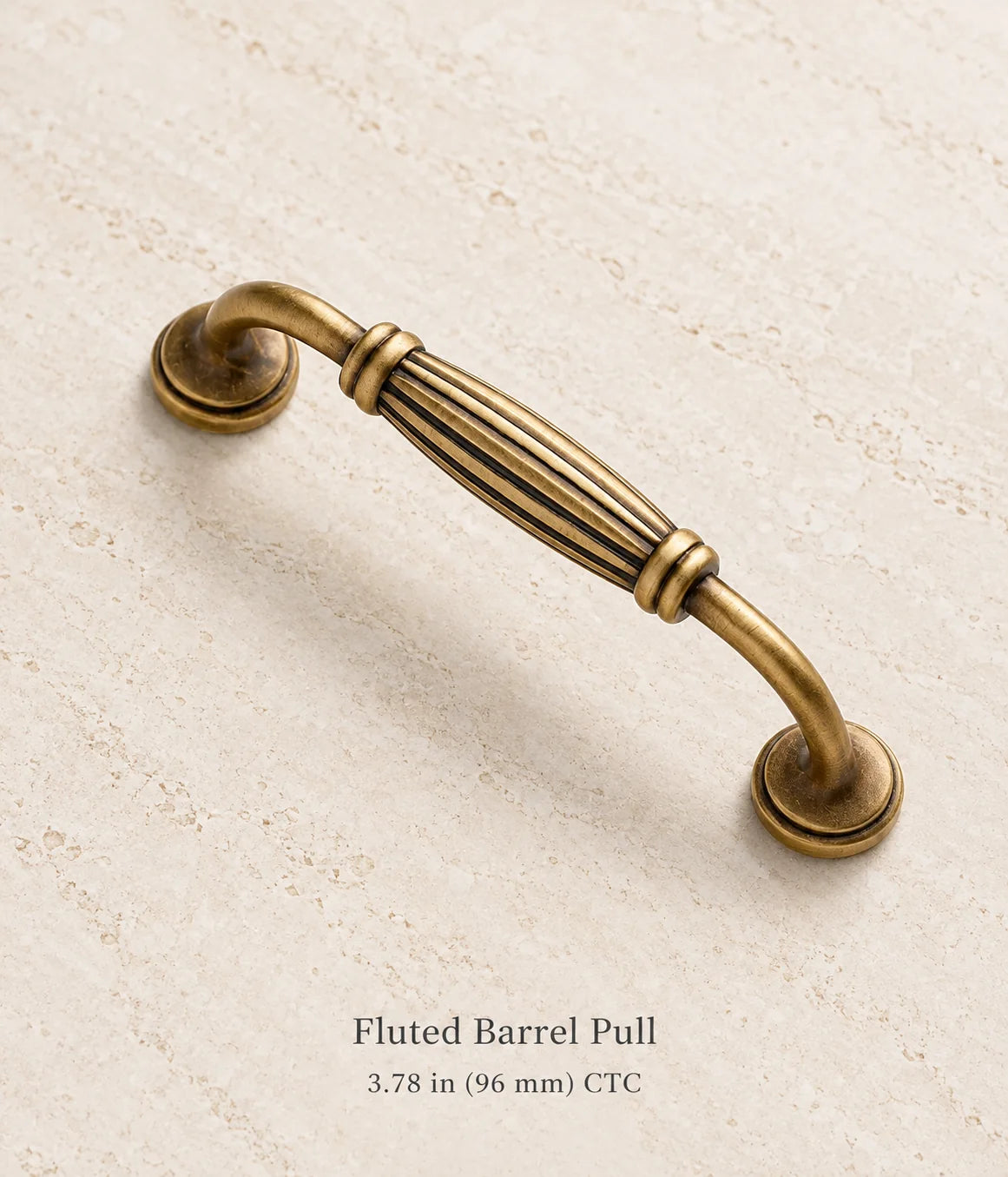 Antique brass fluted barrel pull, 3.78 in (96 mm) CTC