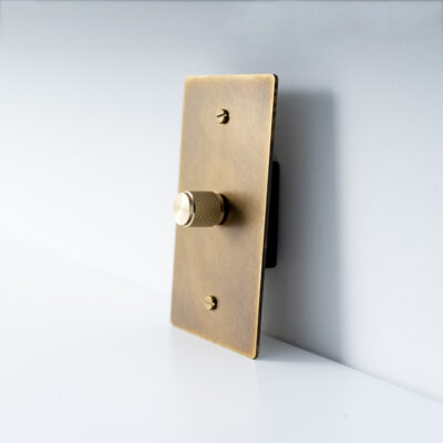 One-Gang Retro Brass Dimmer - Vintage-Style Lighting Control