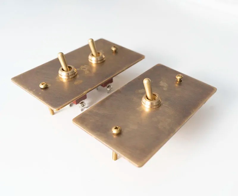 Vintage Style Brass Light Toggle Switch Plate With Brass Toggle 