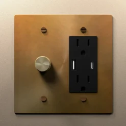 dimmer + USBc outlet combo